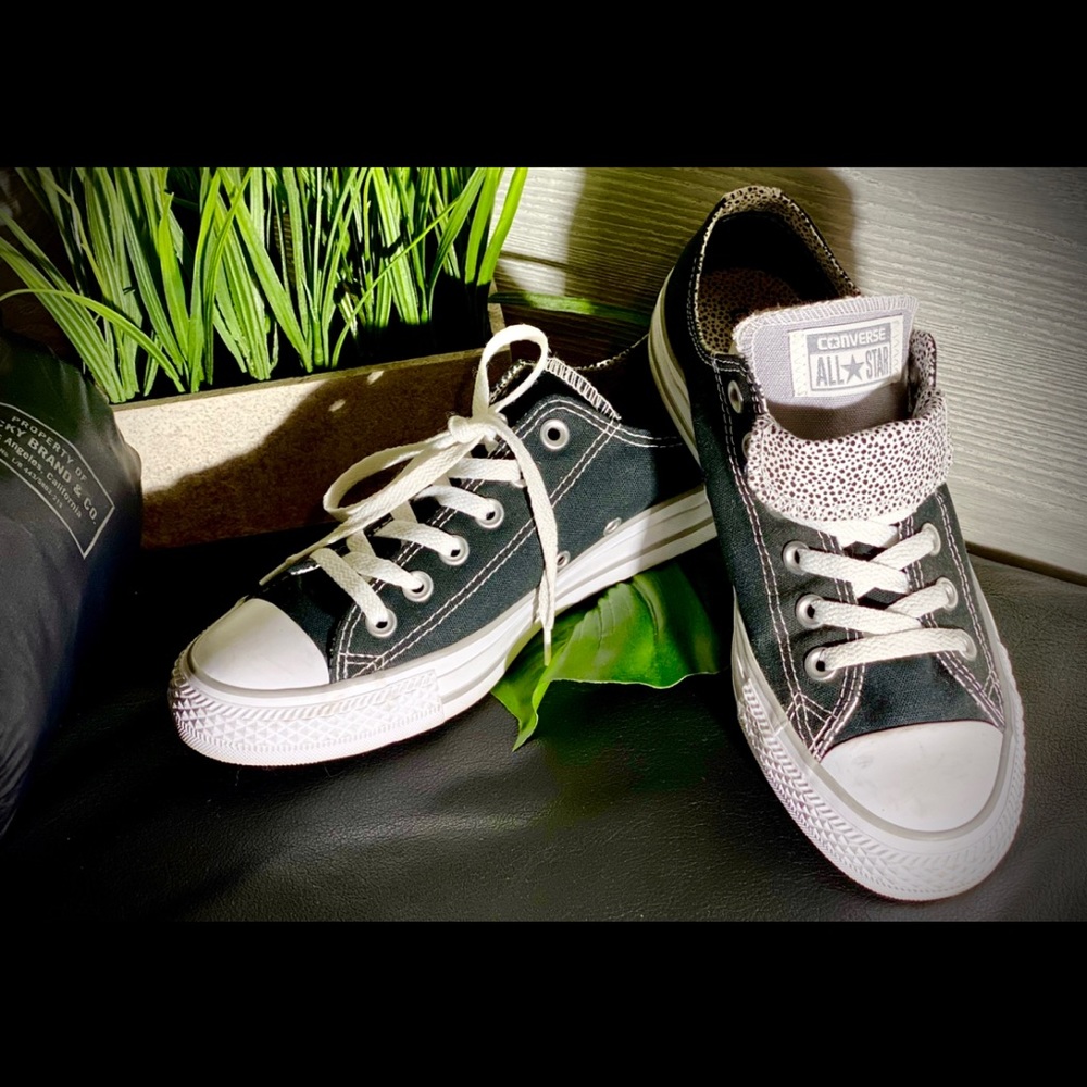 SOLD 🛑Dbl Tongue Unique CONVERSE NWOT ALL STAR/AUTHENTIC - Picture 3 of 14